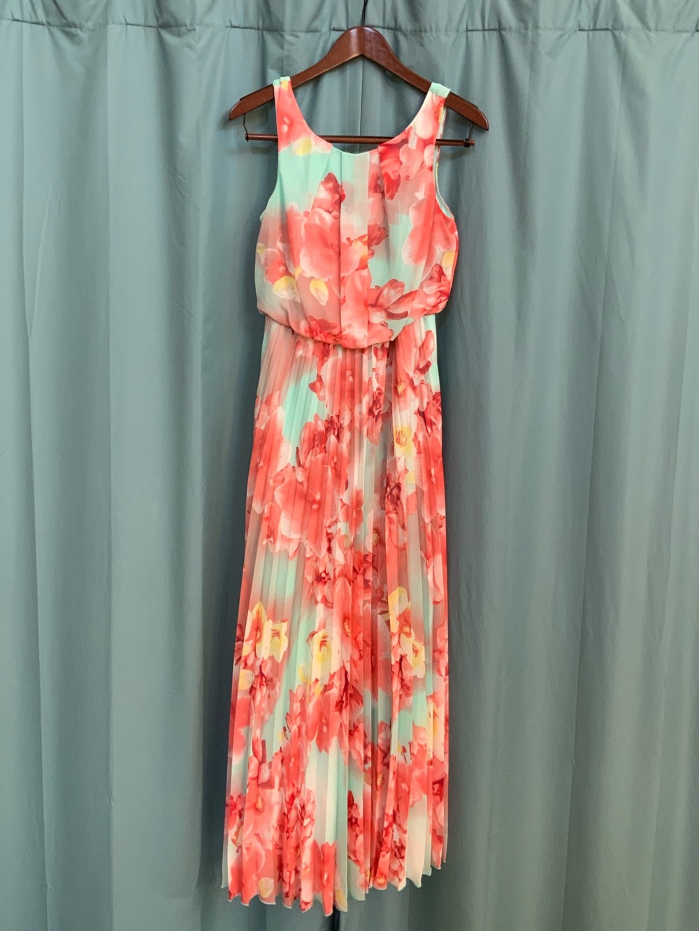 Darling Coral and Mint Floral Pleated Maxi Dress (MACY’s)